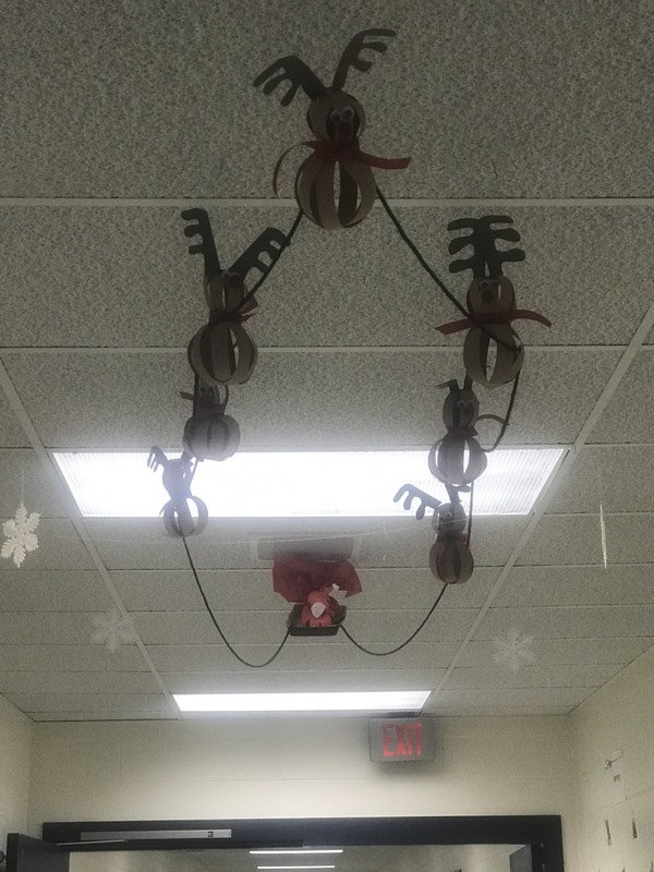 EES Hallway Decoration Contest