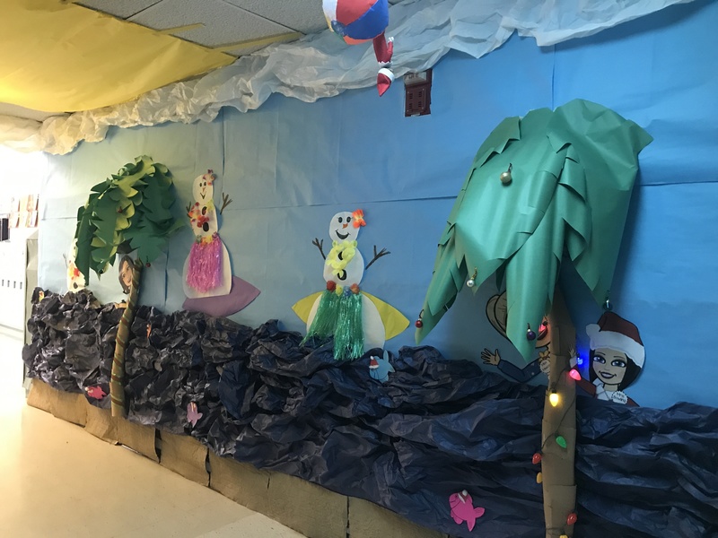 EES Hallway Decoration Contest